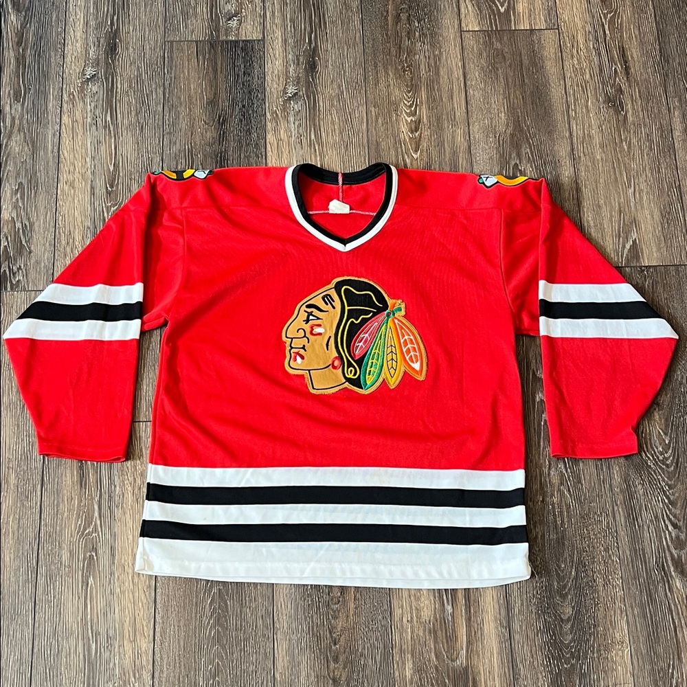 Vintage Chicago Blackhawks Jersey Men’s L Red 90s CCM Maska NHL Blank Sport USA